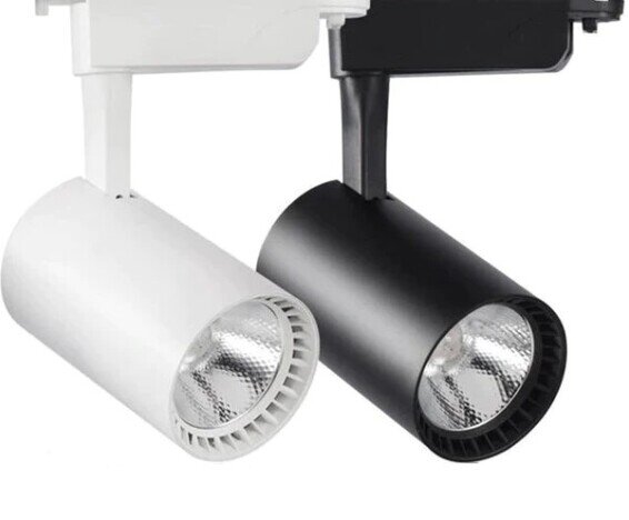 Spot LED 30W pe sina Negru, 1 surse de iluminare, Echivalent 120W